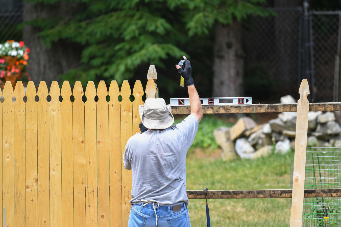 Fence repair